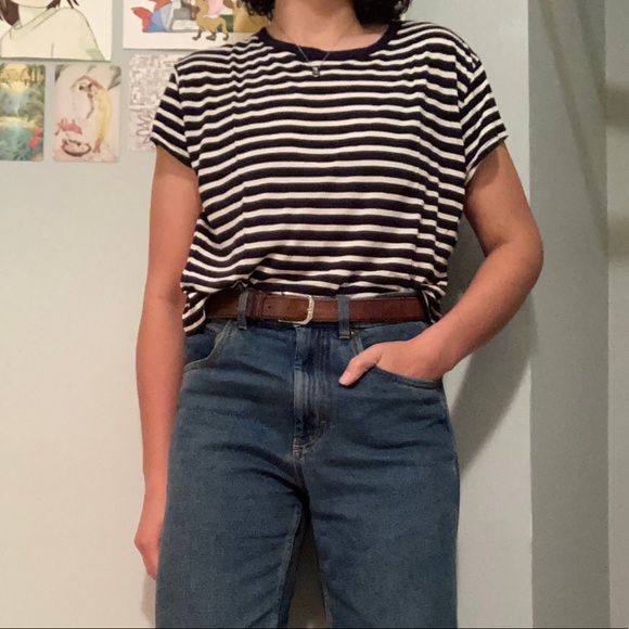 Dark blue striped crop top - Picture 2 of 3